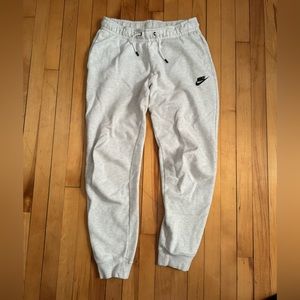 Light white/grey nike sweats
